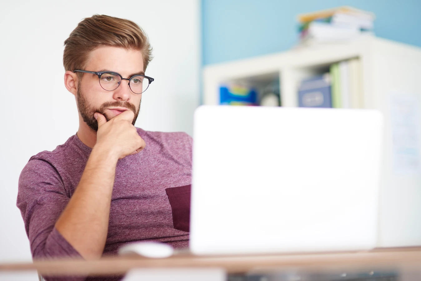 Comparación entre una landing page y una web completa